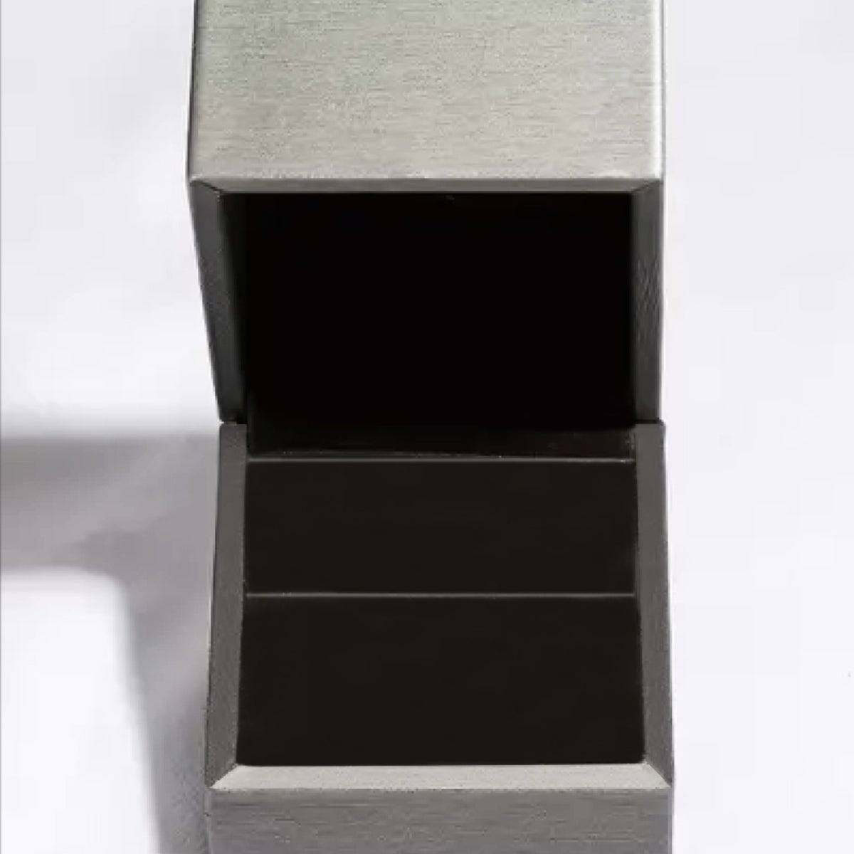 af06cd88-6219-4839-ada4-a220327d62f8-Max